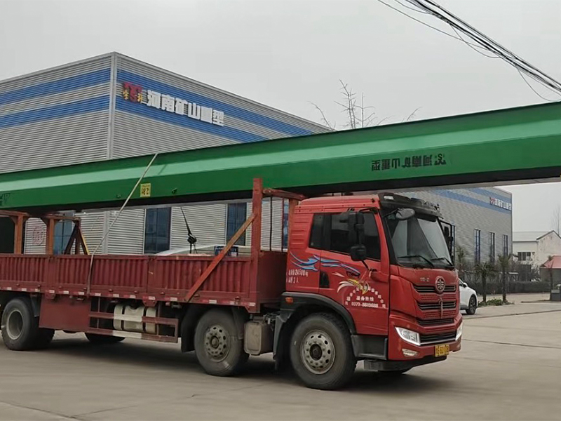 电动单梁起重机 LD5t-20.9m   制作完成 装车发出